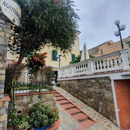 Agriturismo A Ca Du Cappellan * インペリア
